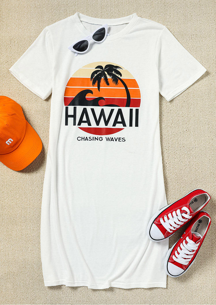 

Mini Dresses Hawaii Chasing Waves Coconut Tree Mini Dress in White. Size: L,M