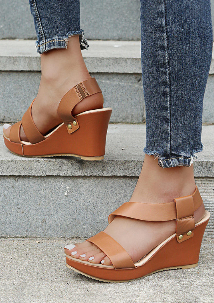Sandals Summer Wedge Casual Sandals in Brown. Size: 38