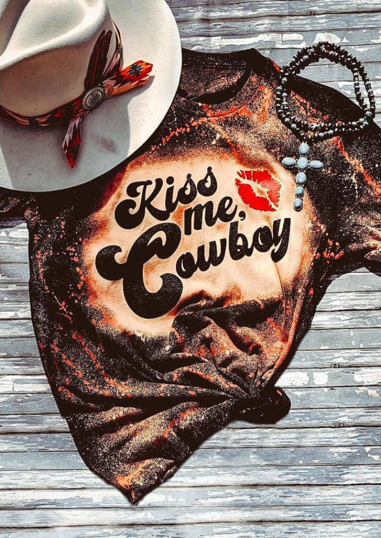 T-shirts Tees Kiss Me Cowboy Bleached T-Shirt Tee in Multicolor. Size: M