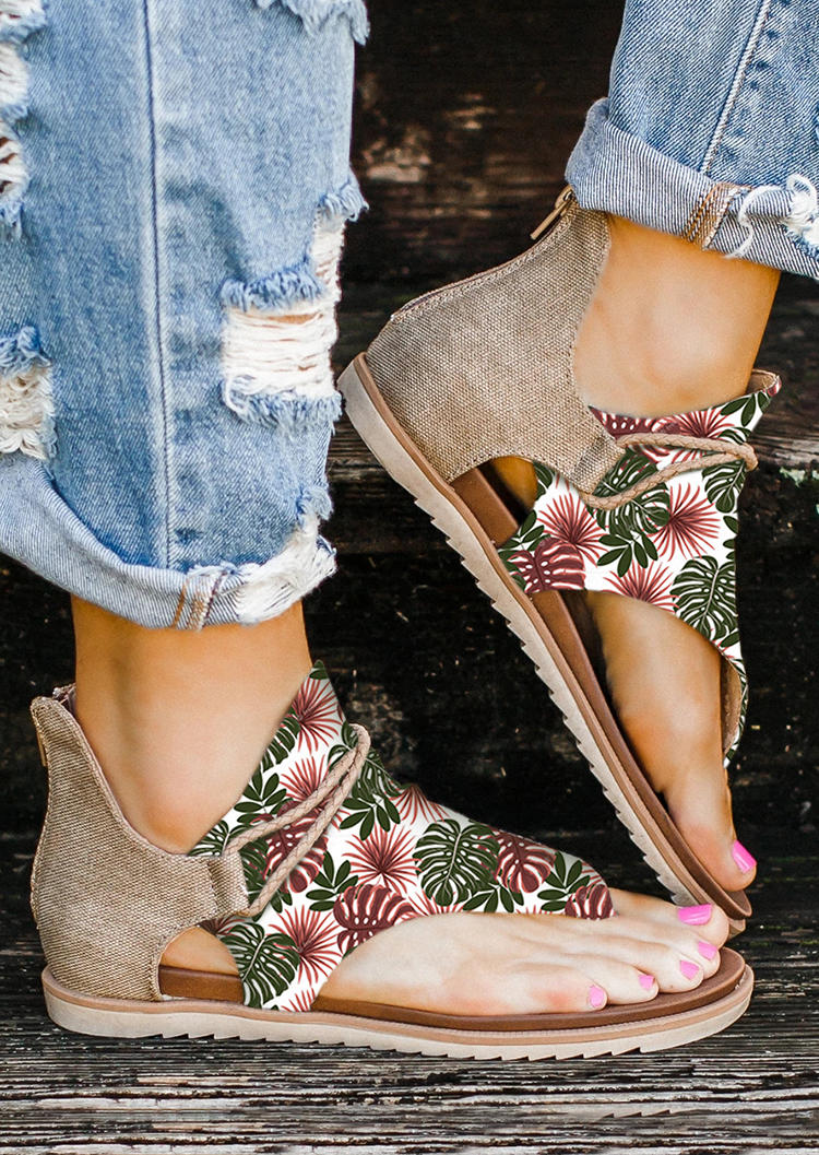 

Sandals Palm Leaf Flat Thong Sandals in Multicolor. Size: ,38,39,40,41