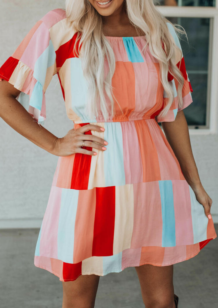 Mini Dresses Color Block Ruffled Elastic Waist Mini Dress in Multicolor. Size: L,M,S