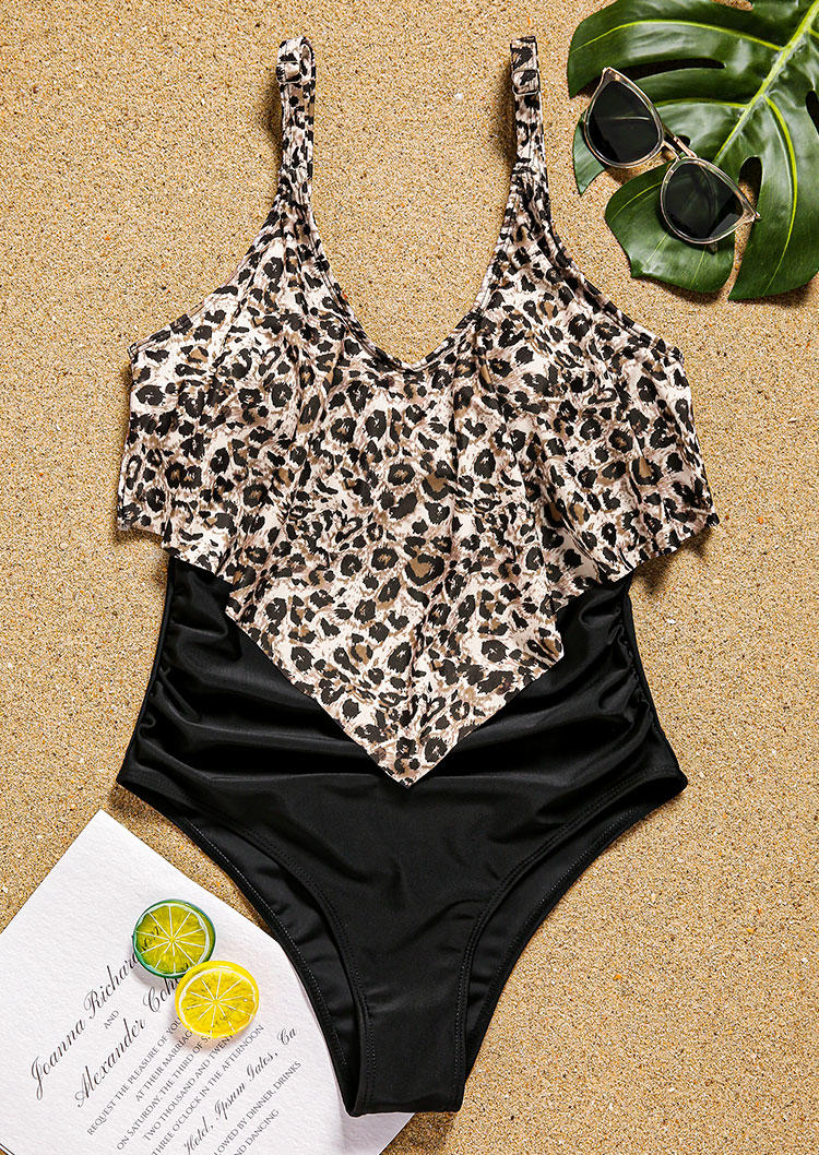 

One-Pieces Swimsuit Leopard Spaghetti Strap One-Piece Bathing Suit Swimwear in Leopard. Size