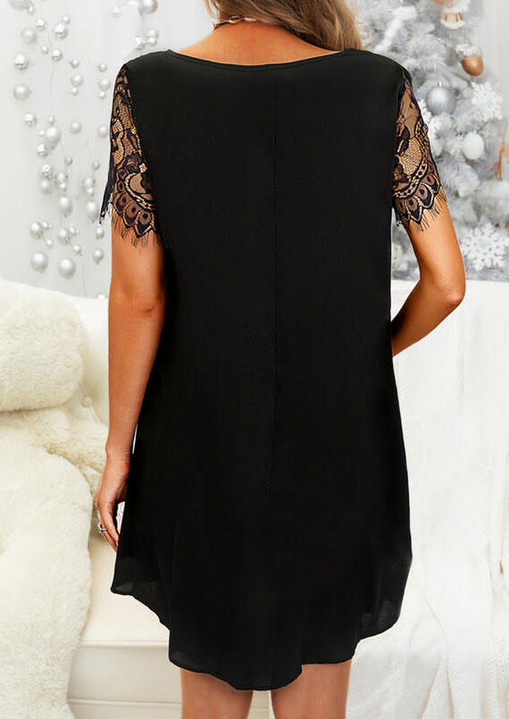 Mini Dresses Lace Sequined V-Neck Mini Dress in Black. Size: L,M