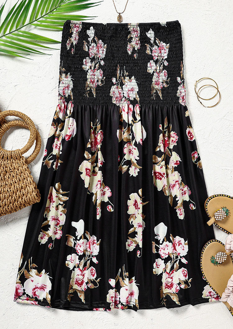 

Mini Dresses Floral Smocked Strapless Bandeau Mini Dress in Black. Size