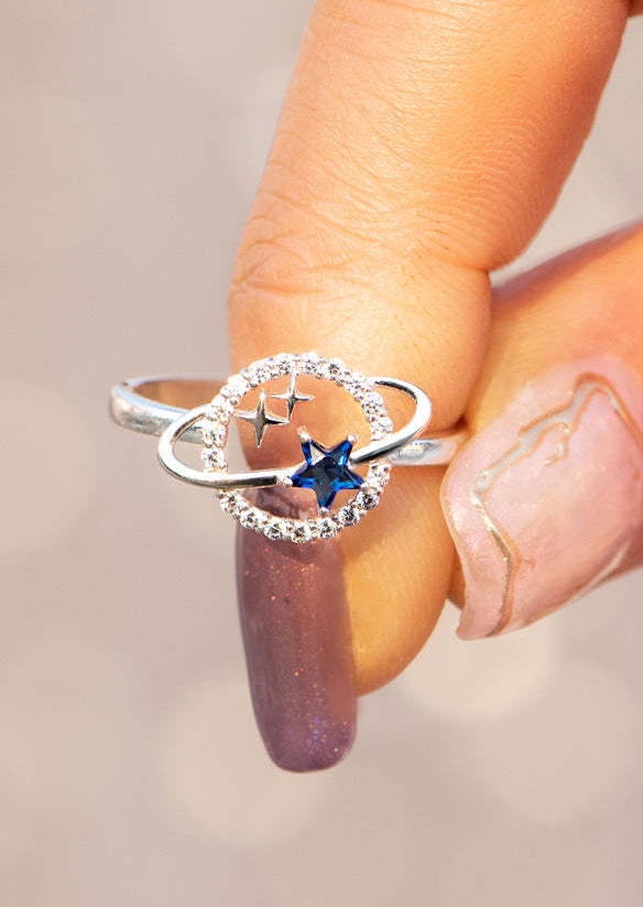 Rings Planet Star Rhinestone Alloy Ring in Silver. Size: 6#,7#,8#
