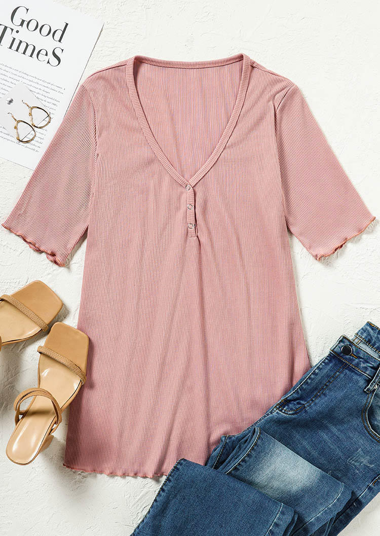 

Blouses Snap Button Short Sleeve Blouse in Pink. Size