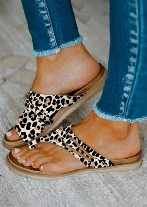 Slippers Leopard Toe Ring Flat Slippers in Multicolor. Size: 37,38,39,40,41