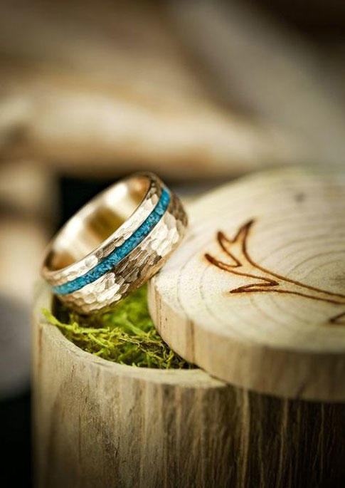 

Rings Unique Vertigo Dripping Oil Alloy Ring in Gold. Size