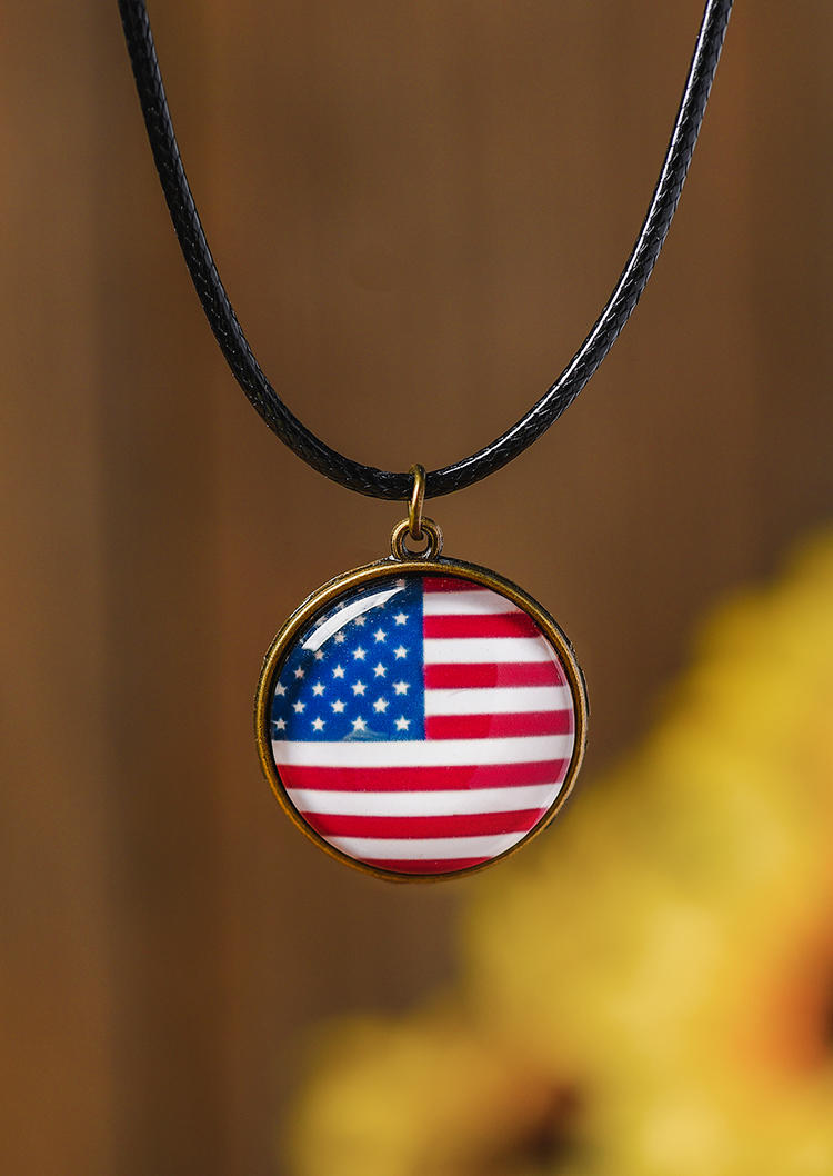 Necklaces American Flag Star Pendant Necklace in Multicolor. Size: One Size