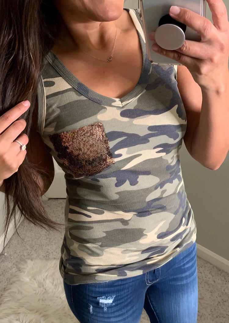 

Tank Tops Sequined Pocket Splicing Camouflage Tank Top in Multicolor. Size