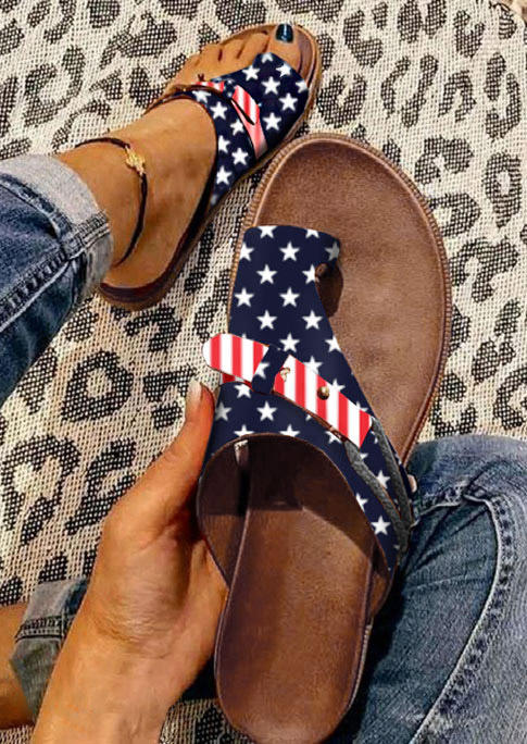 

Slippers American Flag Toe Ring Flat Slippers in Multicolor. Size: ,38,39,40,41