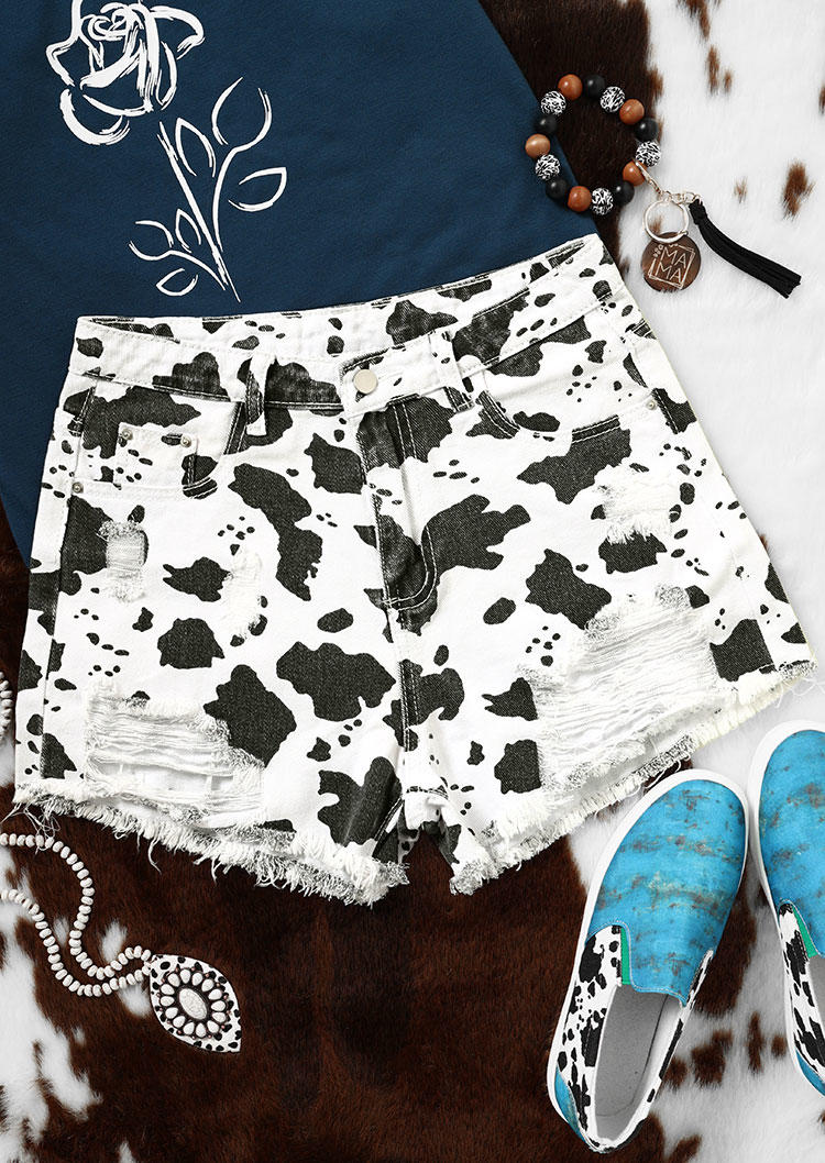 

Shorts Cow Ripped Hole Frayed Hem Denim Shorts in White. Size