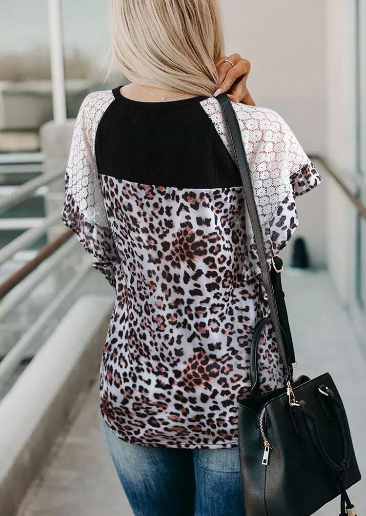 

Blouses Leopard Lace Splicing Ruffled Twist Blouse in Black. Size: ,M,L,XL