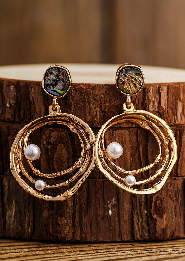

Earrings Pearl Round Stud Alloy Earrings in Gold. Size