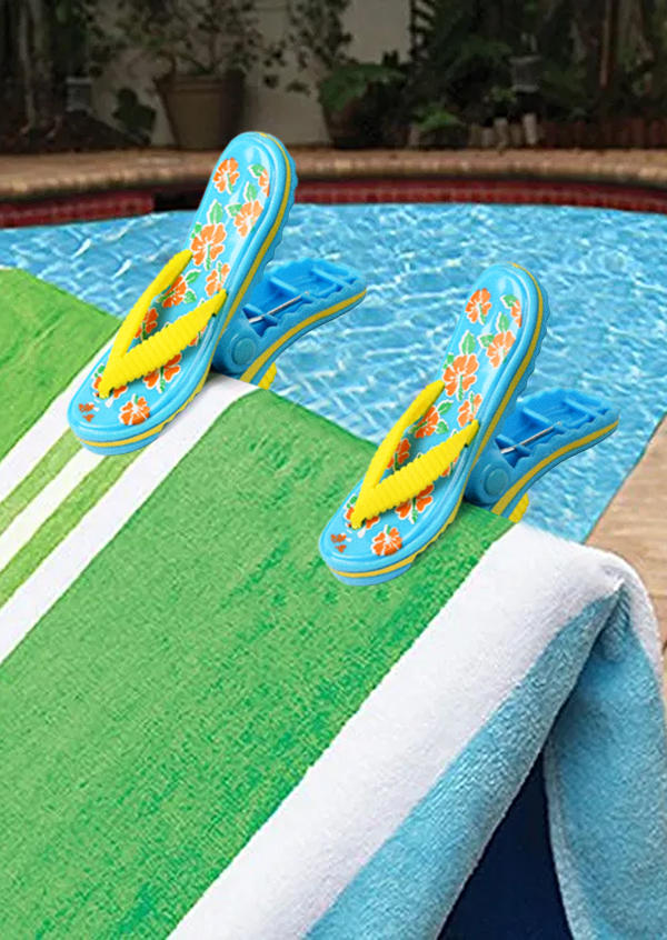 

Slipper Shape Beach Towel Clip in Blue. Size
