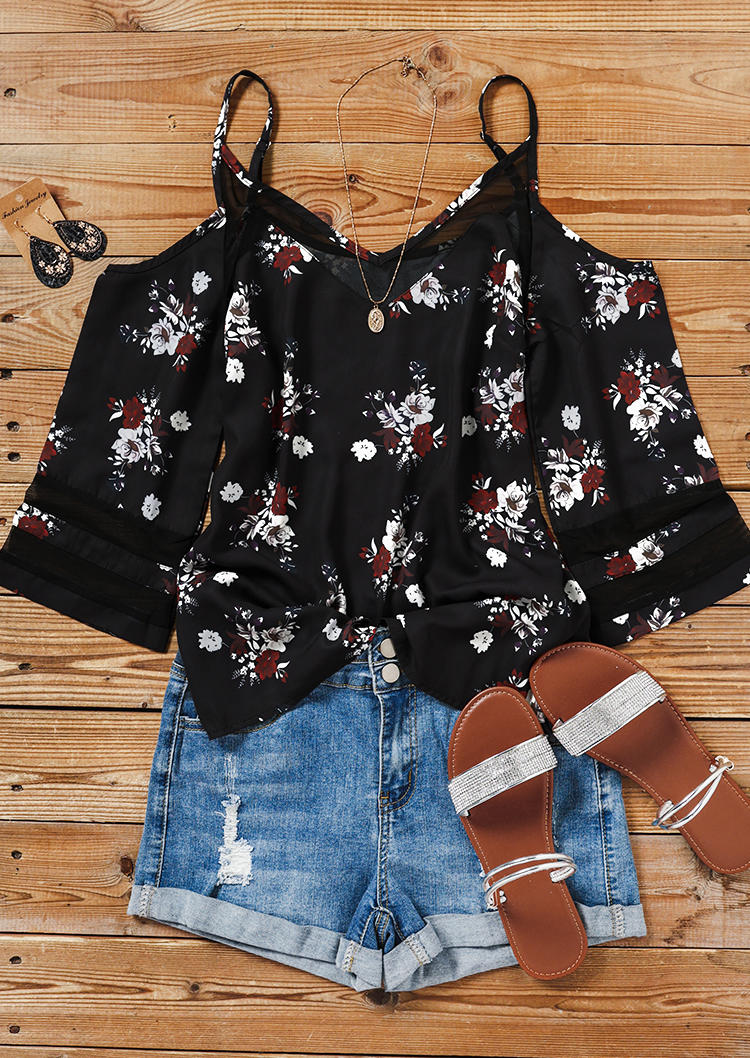 

Blouses Floral Mesh Cold Shoulder Blouse in Black. Size: M