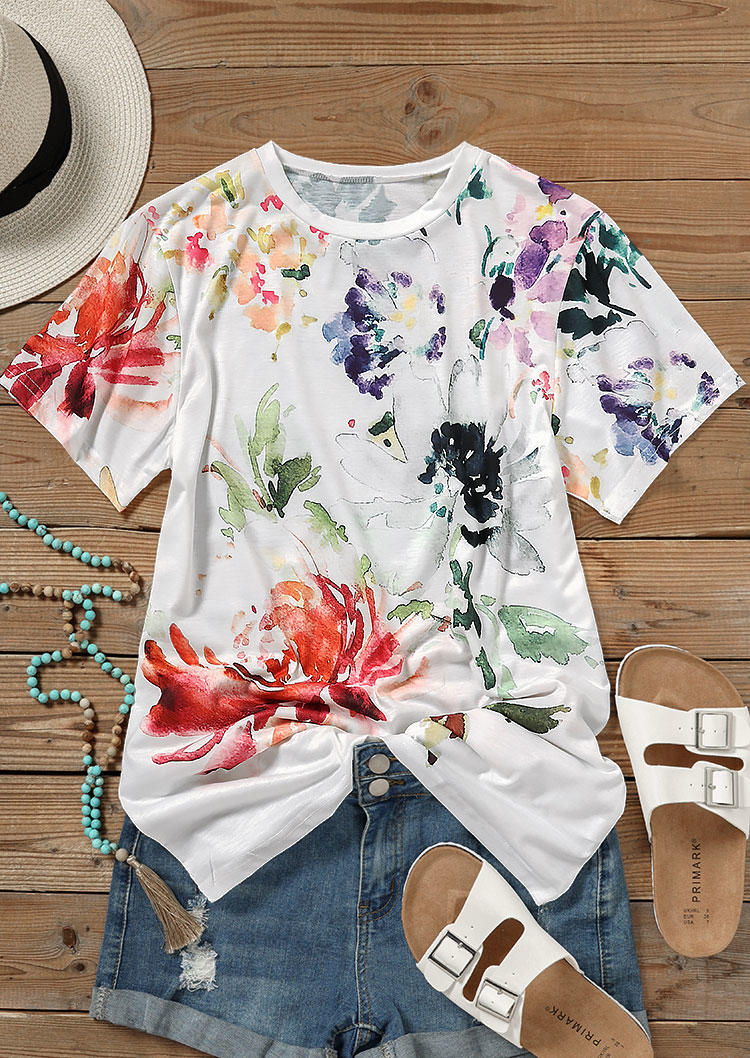 

Blouses Floral O-Neck Short Sleeve Blouse in Multicolor. Size: ,L,XL