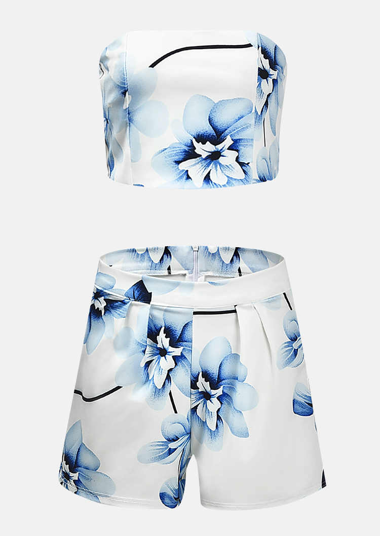 

Two-Piece Sets Floral Crop Bandeau And High Waist Shorts Two-Piece Set in White. Size: ,M,L,XL