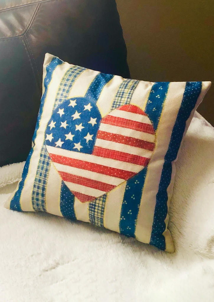

Pillowcase American Flag Star Pillowcase without Pillow in Multicolor. Size
