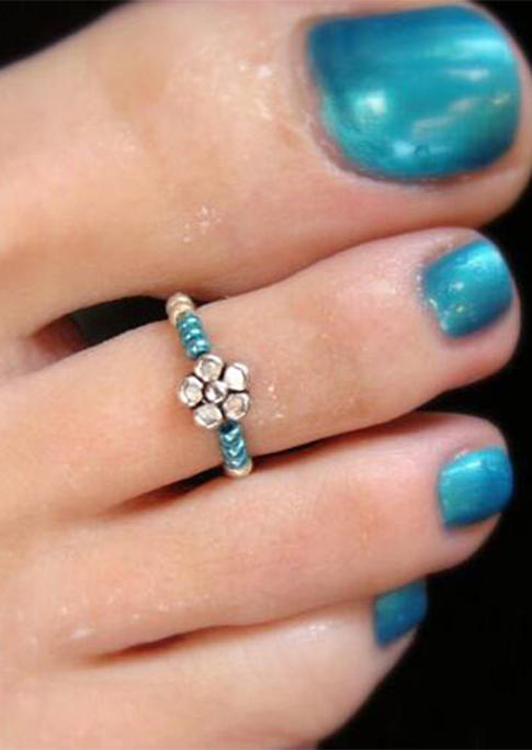 

Body Jewelry Floral Beading Charm Toe Ring in Multicolor. Size