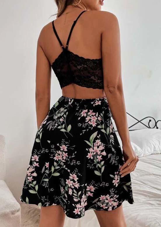Mini Dresses Floral Lace Splicing Hollow Out Spaghetti Strap Mini Dress in Black. Size: XL