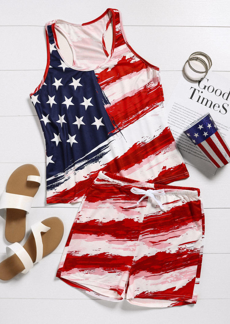 Sleepwear American Flag Tank And Drawstring Shorts Pajamas Set in Multicolor. Size: M