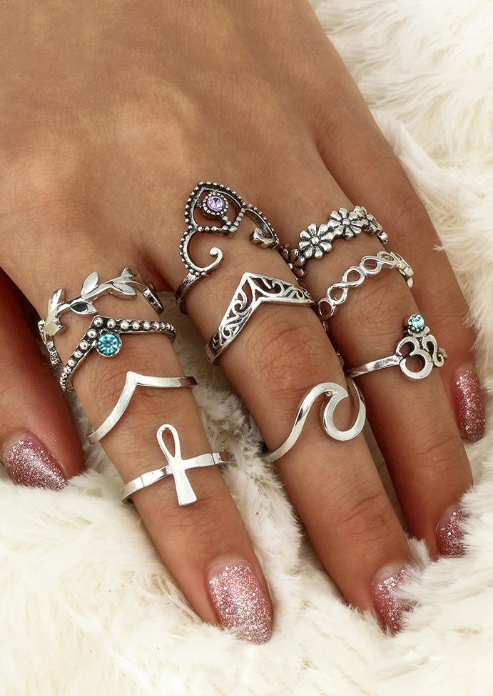 

Rings 10Pcs Floral Leaf Hollow Out Ring Set in Multicolor. Size