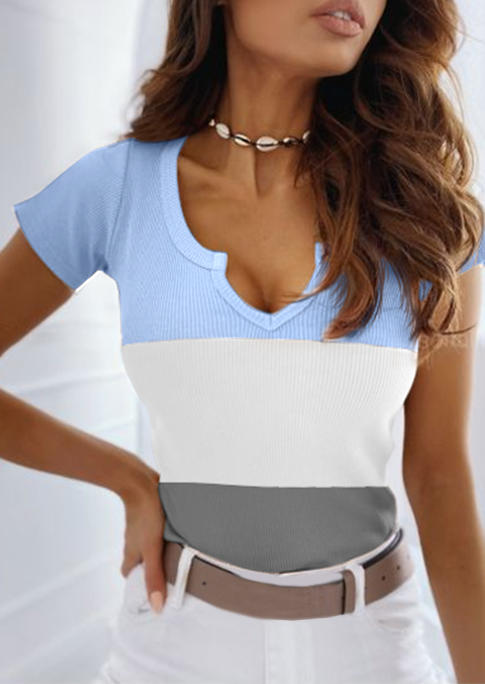 

Blouses Color Block Notched Neck Blouse in Sky Blue. Size