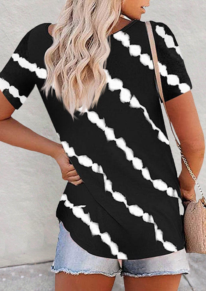 

Blouses Striped Button Short Sleeve Blouse in Black. Size