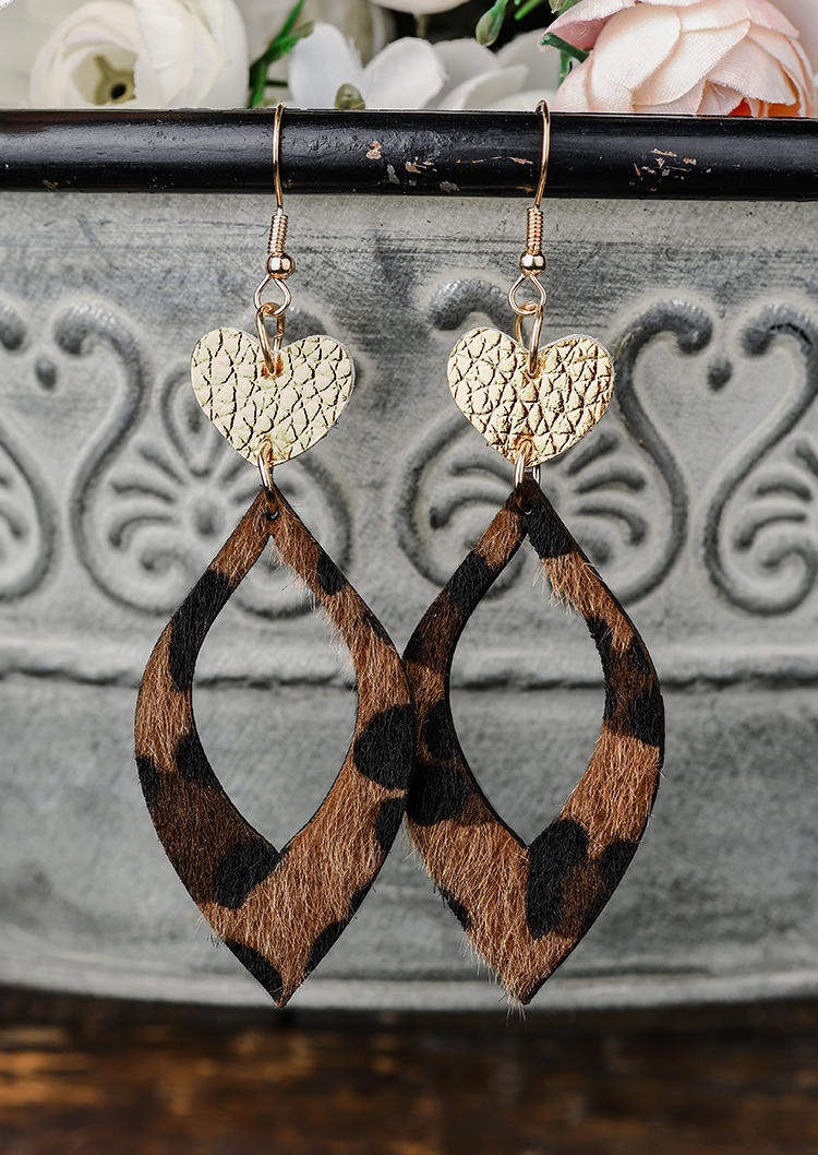 

Earrings Leopard Heart Hollow Out Earrings in Multicolor. Size