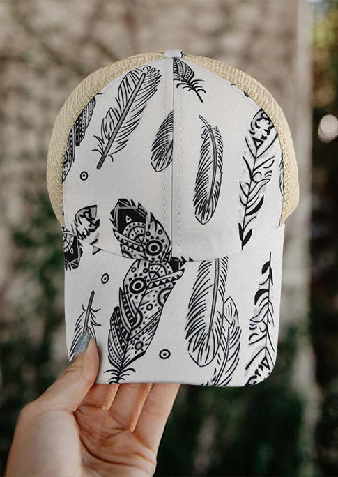 

Hats Feather Hollow Out Baseball Cap in White. Size