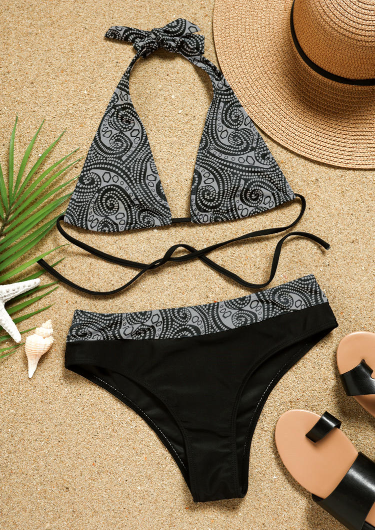 

Bikini Sets Paisley Halter Bikini Set in Black. Size: ,M,L,XL