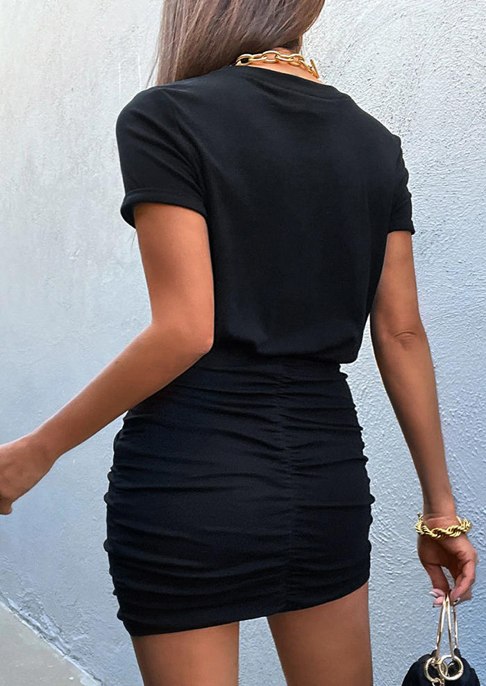 

Bodycon Dresses Twist Ruched Short Sleeve Bodycon Dress in Black. Size