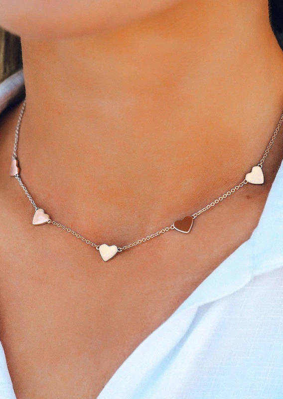 Necklaces Heart Hollow Out Adjustable Necklace in Gold,Silver. Size: One Size