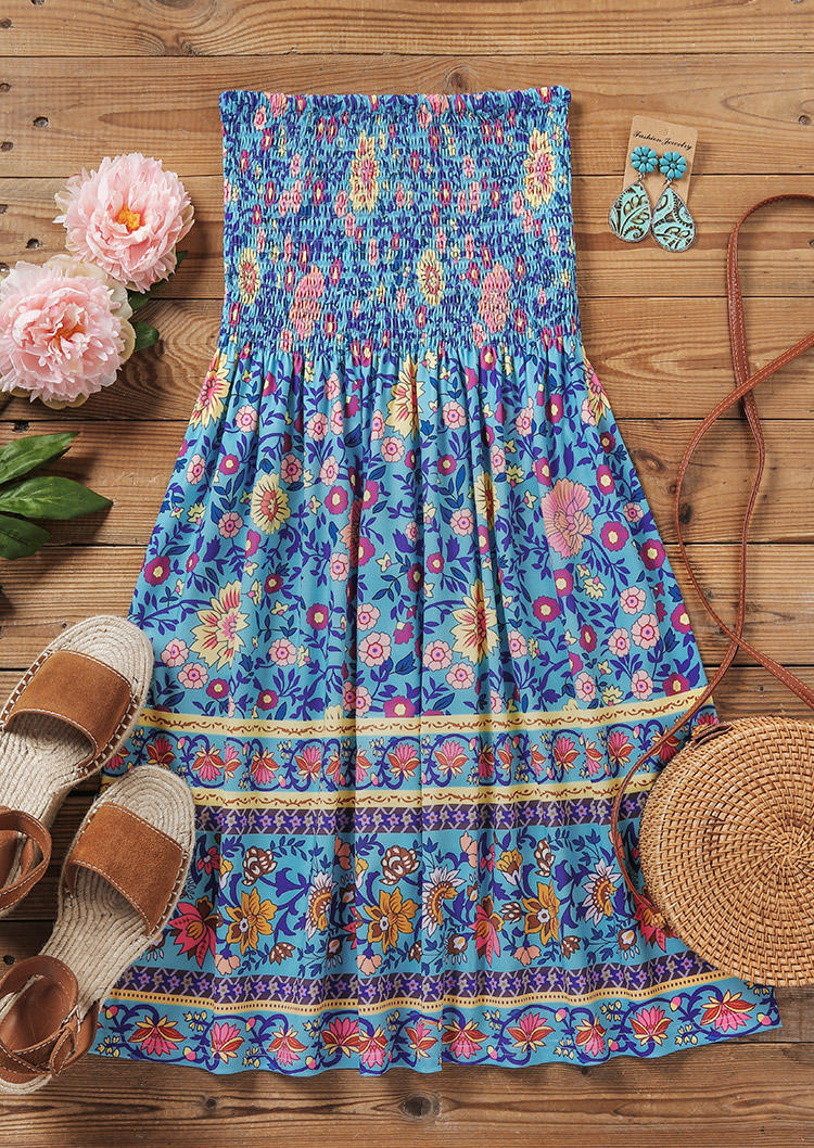 Mini Dresses Floral Smocked Strapless Bandeau Mini Dress in Multicolor. Size: M,S,XL