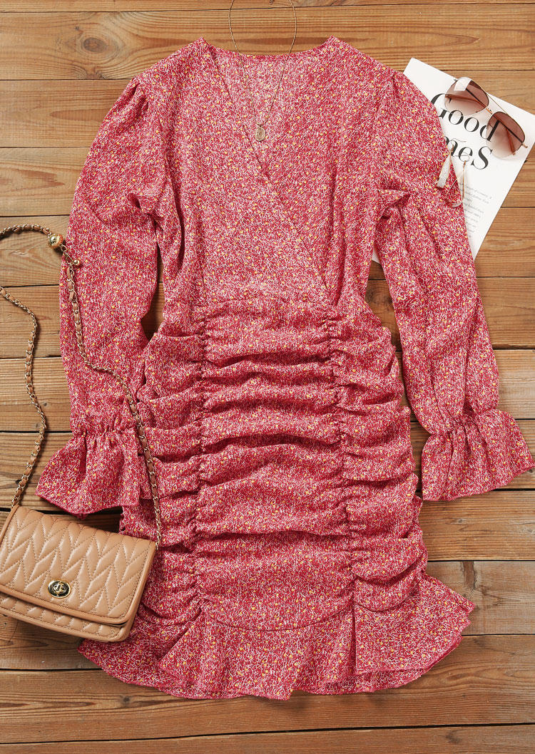 

Bodycon Dresses Floral Ruched Wrap Long Sleeve Bodycon Dress in Red. Size: L
