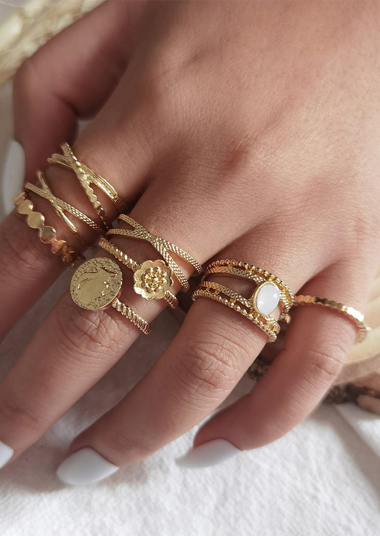 

Rings 8Pcs Floral Geometric Hollow Out Alloy Ring Set in Gold. Size