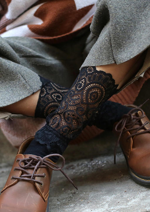 

Crew Socks Lace Splicing Casual Crew Socks in Black. Size