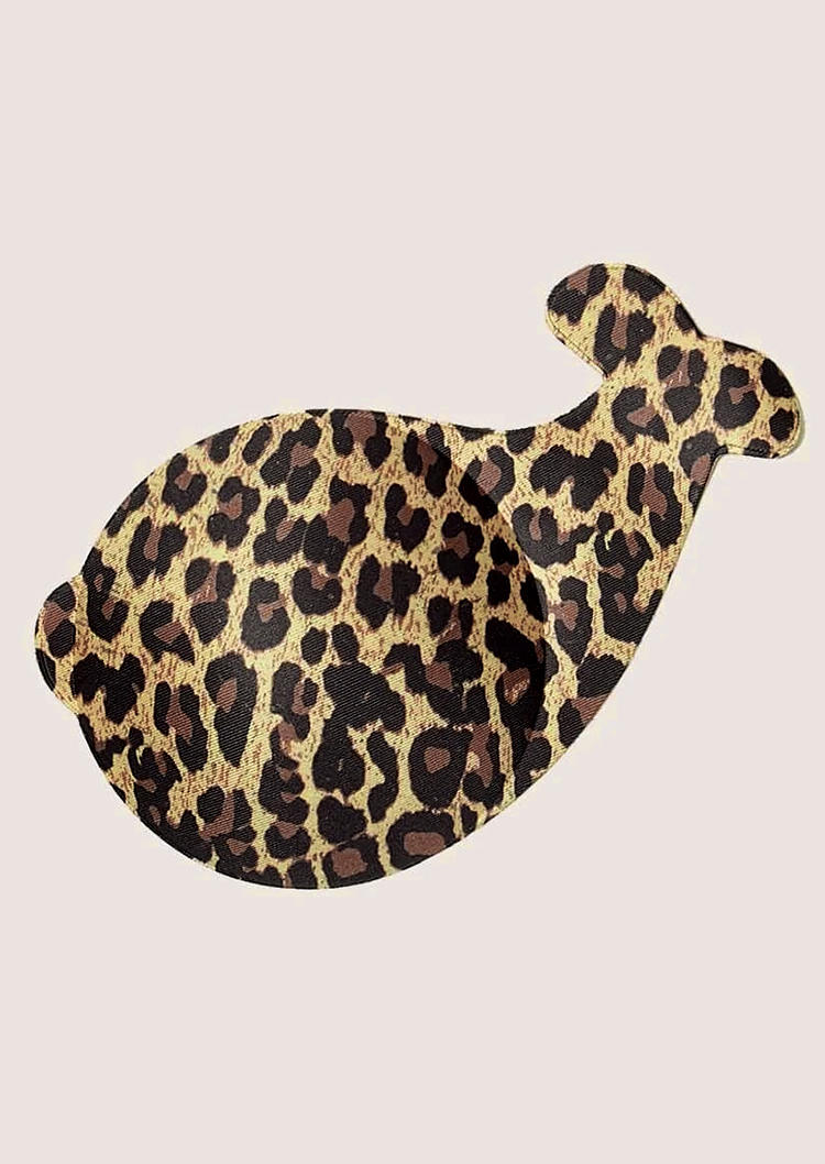 

Bras Leopard Breast Lifting Adhesive Bra in Leopard. Size: ,M,L