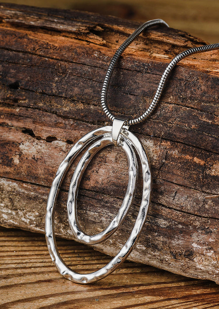 

Necklaces Oval Alloy Pendant Necklace in Silver. Size