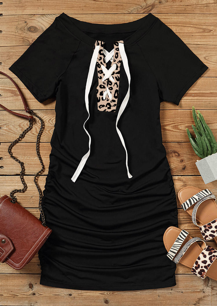 Bodycon Dresses Leopard Criss-Cross Ruched Bodycon Dress in Black. Size: L,M