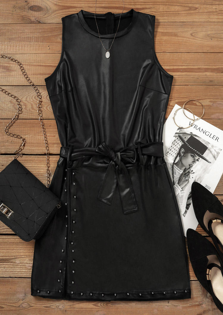 Mini Dresses Rivet Slit Sleeveless Mini Dress in Black. Size: L,M,S,XL