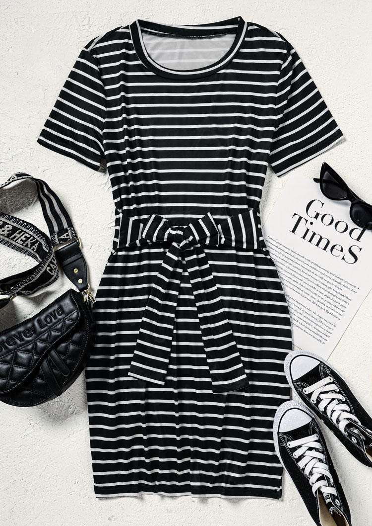 

Mini Dresses Striped Short Sleeve Tie O-Neck Mini Dress in Black. Size