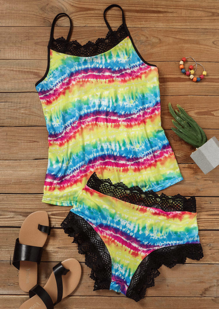 

Sleepwear Tie Dye Lace Splicing Camisole And Shorts Pajamas Set in Multicolor. Size