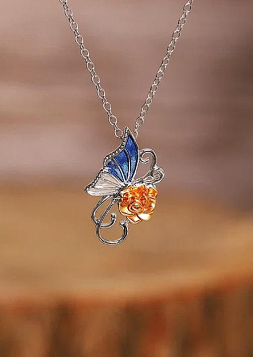 Necklaces Floral Butterfly Alloy Pendant Necklace in Multicolor. Size: One Size