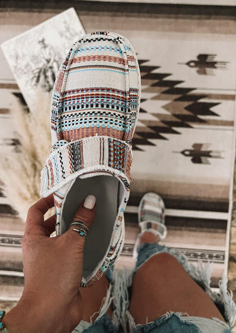 

Sneakers Western Wave Slip On Flat Sneakers in Multicolor. Size: ,38,39,40,41