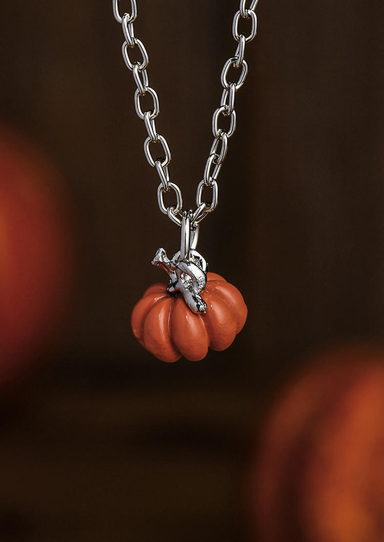 Necklaces Thanksgiving Pumpkin Alloy Pendant Necklace in Orange. Size: One Size