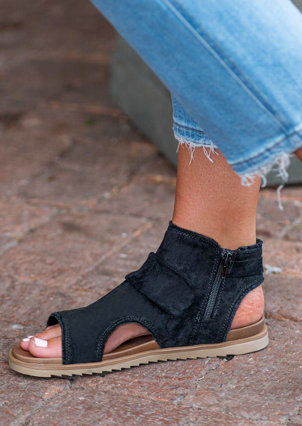 Zipper Round Toe Flat Sandals - Black