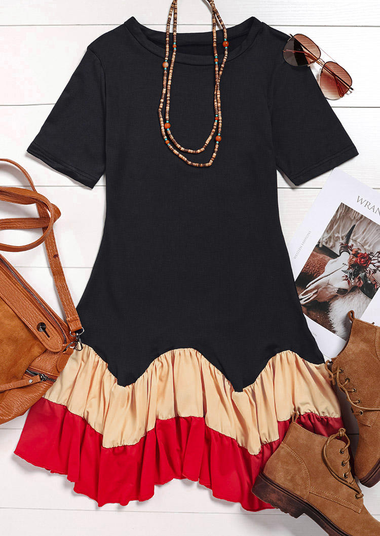 Mini Dresses Color Block Ruffled O-Neck Mini Dress in Black. Size: L,M,S