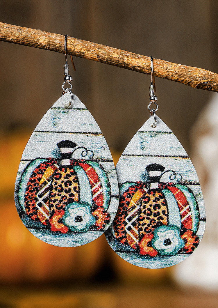 

Earrings Pumpkin Leopard PU Leather Earrings in Multicolor. Size